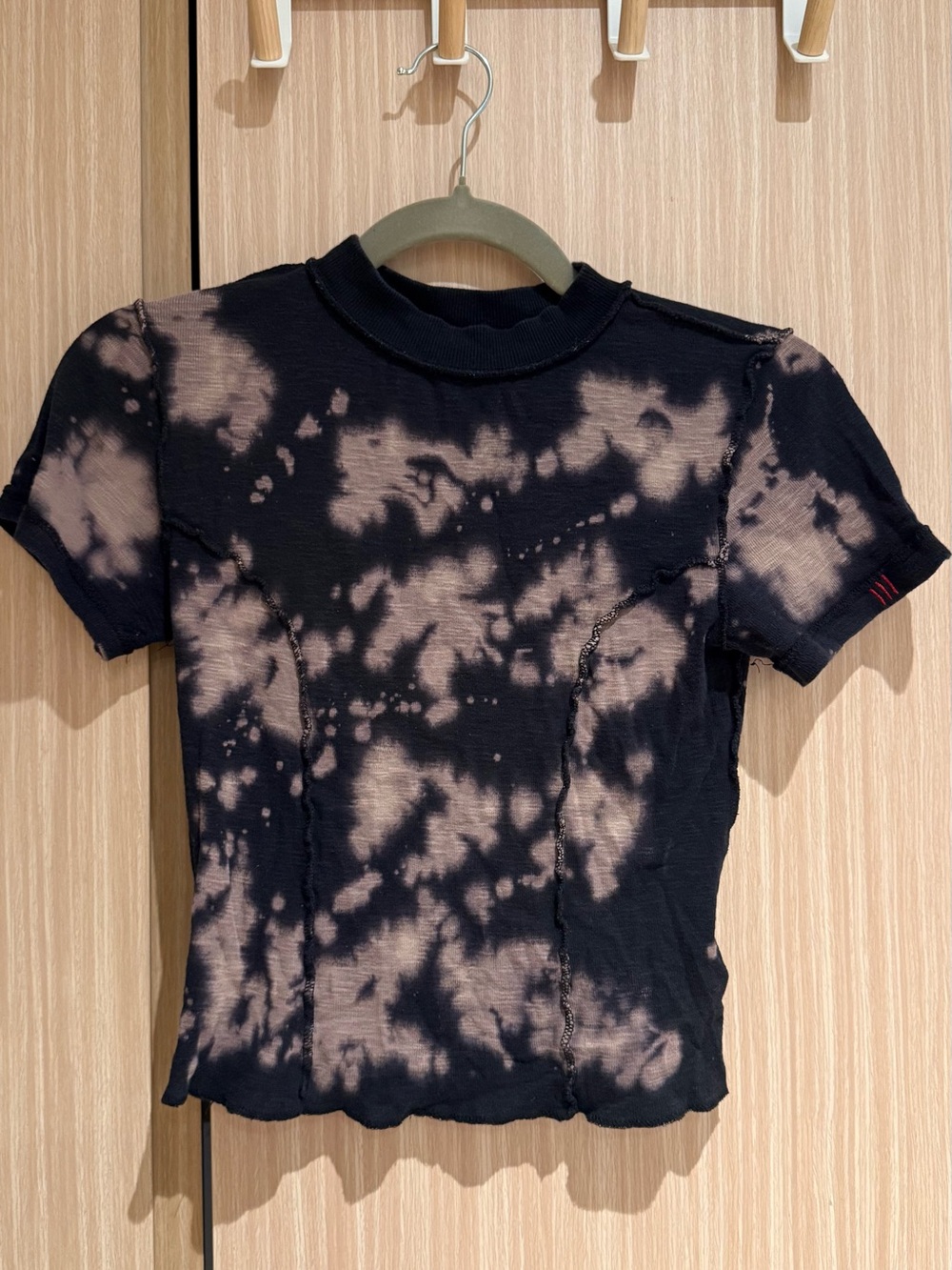 Tie-Dye Short Sleeve Crewneck Top - Black & Beige